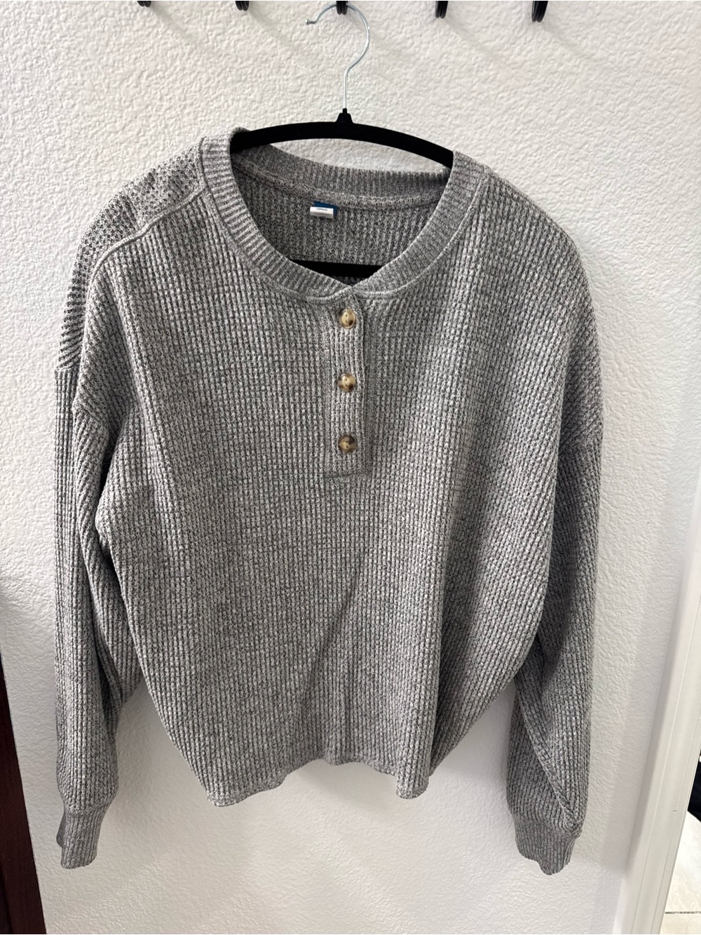 Old Navy Gray Waffle Knit Henley Long Sleeve Top